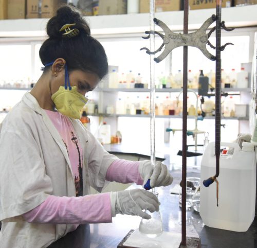 Lab girl